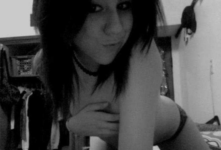 16P Feisty amateur emo kinky bitches
