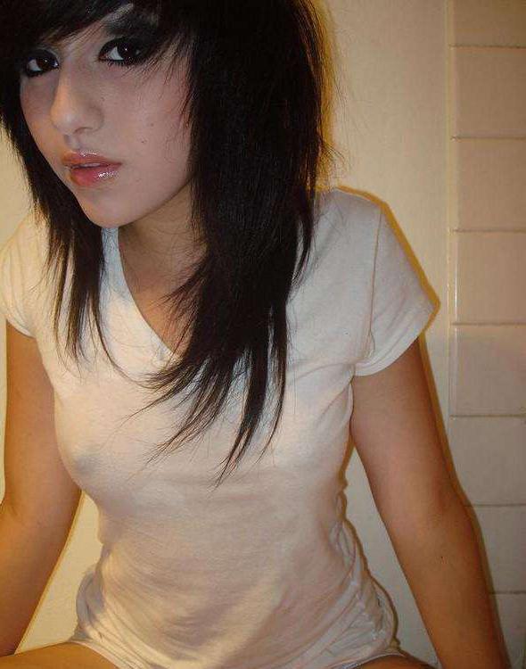15P Group of hot emo bitches