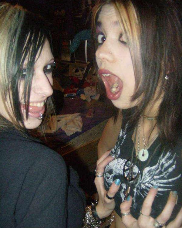 15P Group of hot emo bitches