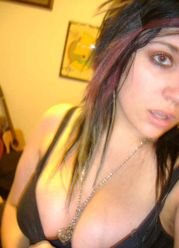 15P Group of hot emo bitches