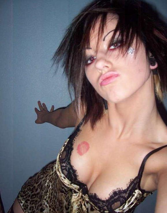 15P Group of hot emo bitches
