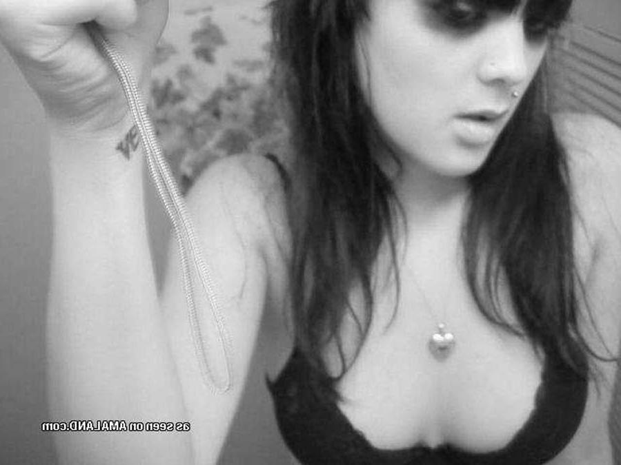 16P Hot Joey's emo and punk selfpics