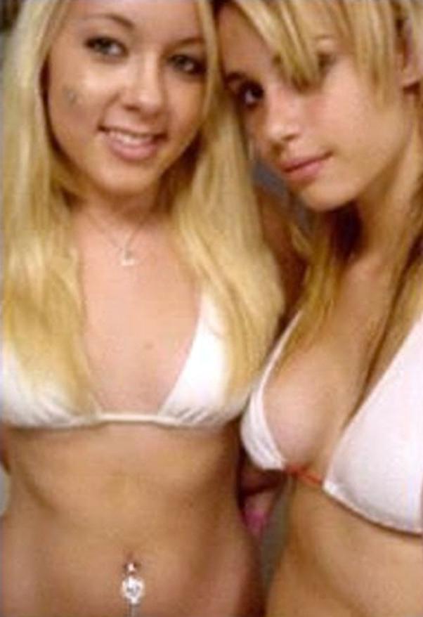 16P Cute blonde emo babe