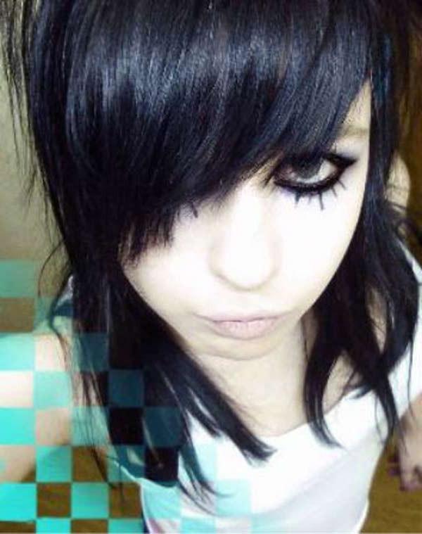 16P Emo and punk rocker chicks