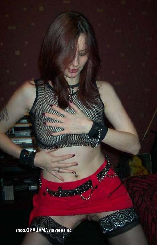 15P Wild and sexy emo chicks