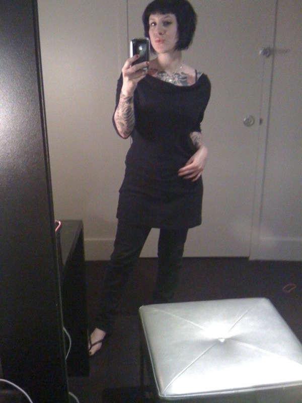 16P Picture set of gorgeous emo girlfriends