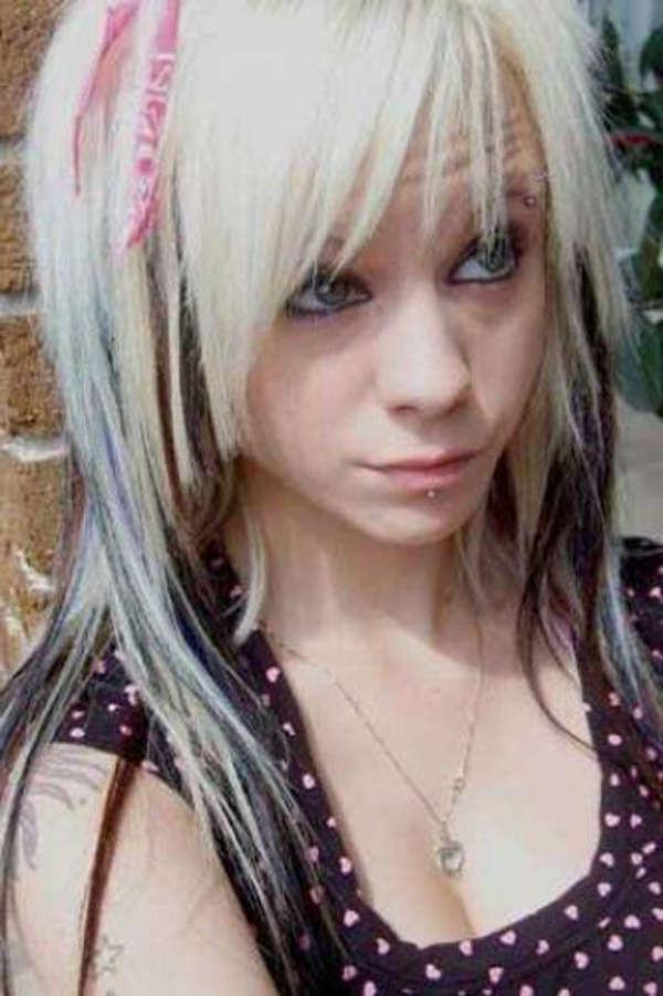 16P Picture set of gorgeous emo girlfriends