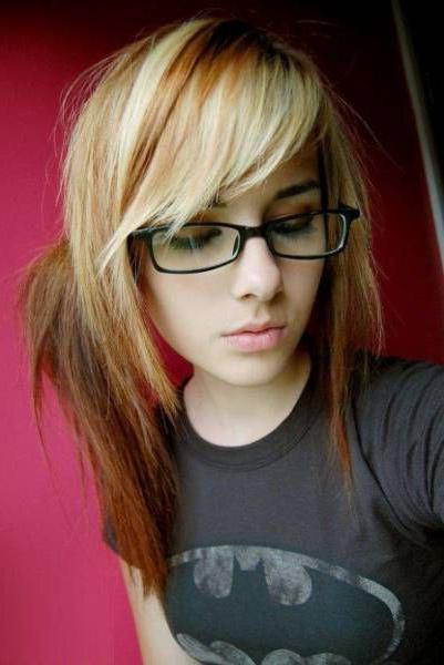 15P Sexy self-shooting emo chicks