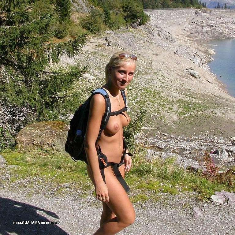 15P Homemade snapshots of amateur 18 year old cuties