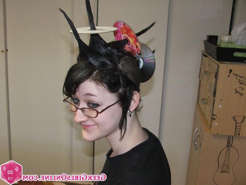 15P Emo nerdy geek girl