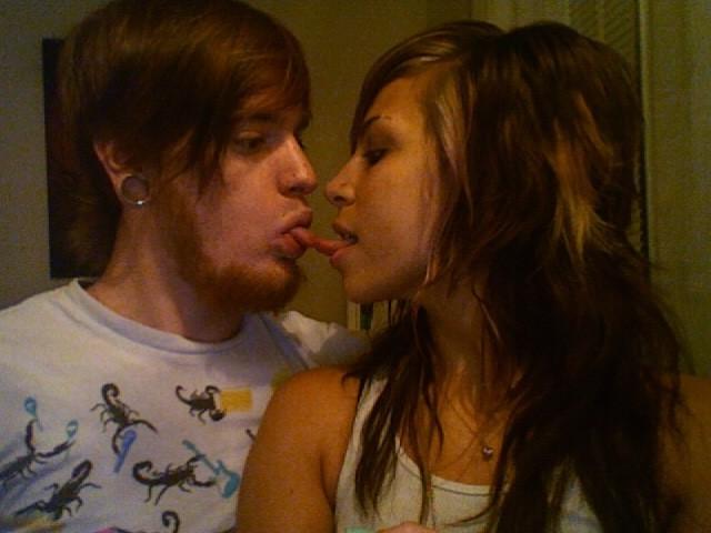 16P Photos of a girl naked in my room