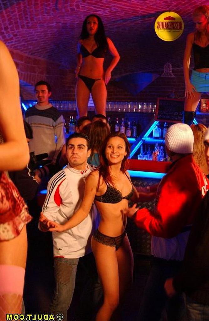 20P Good time at an Amsterdam sex club