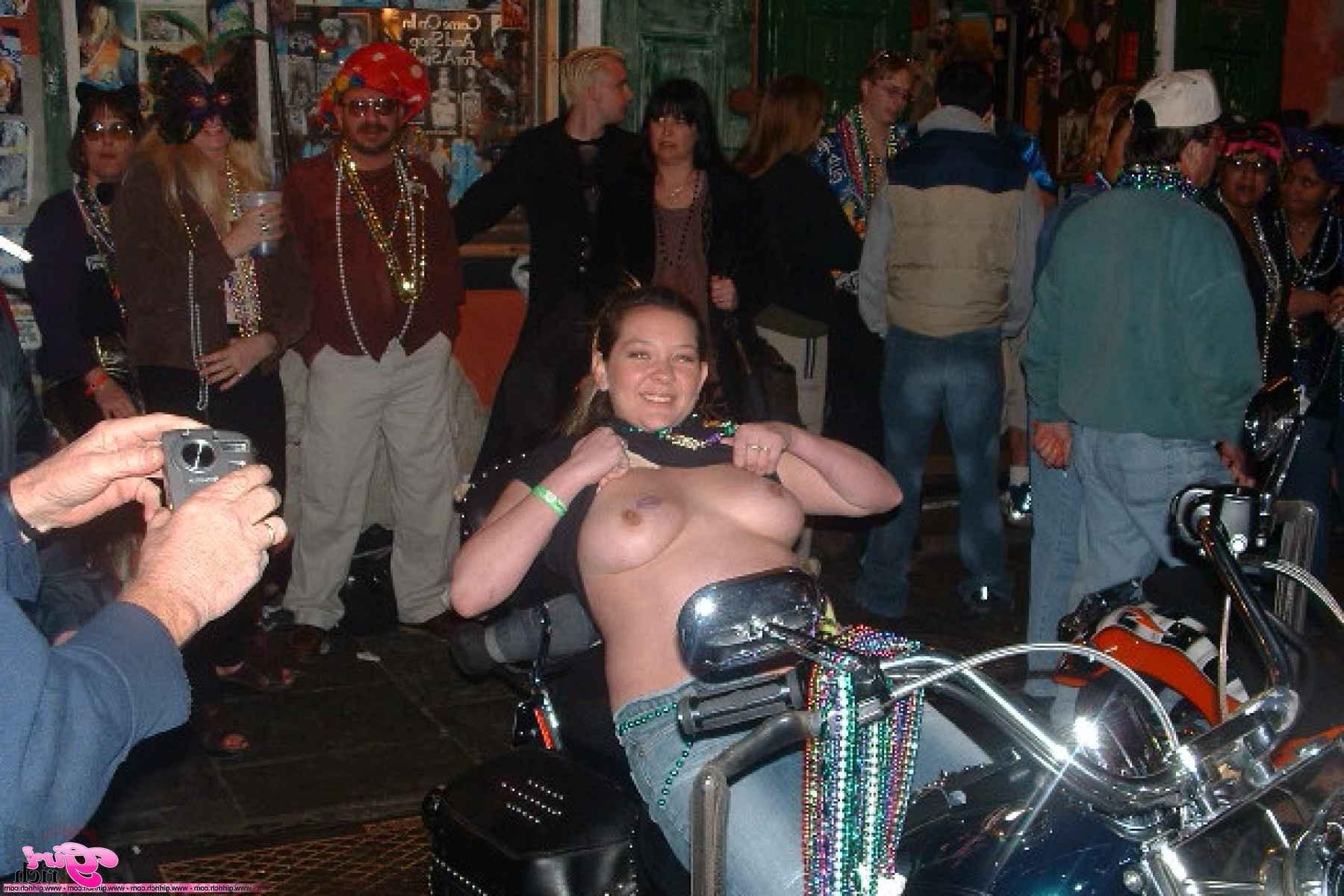 18P topless party in the street