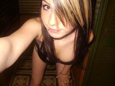 12P Real emo whores having fun