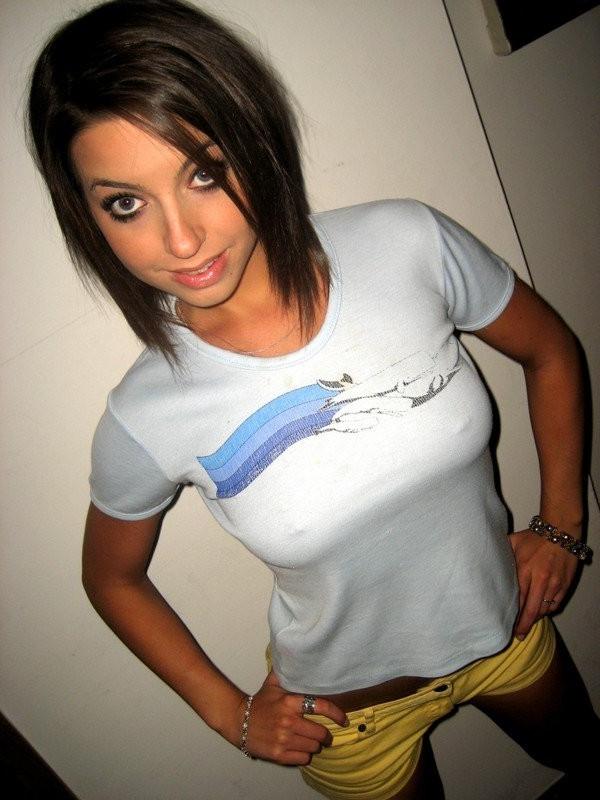 12P Slutty emo teen exposed online!