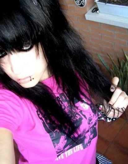 12P Mixed and hot pics of emo and alt girls