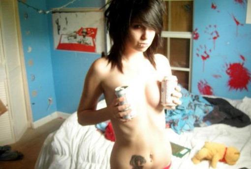 12P they are real emo teens and real fucking sluts!