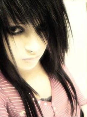 12P Amateur and sexy emo pictures