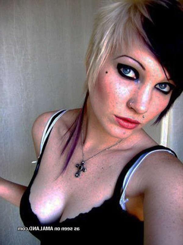 12P Emo honey teasing and posing at home
