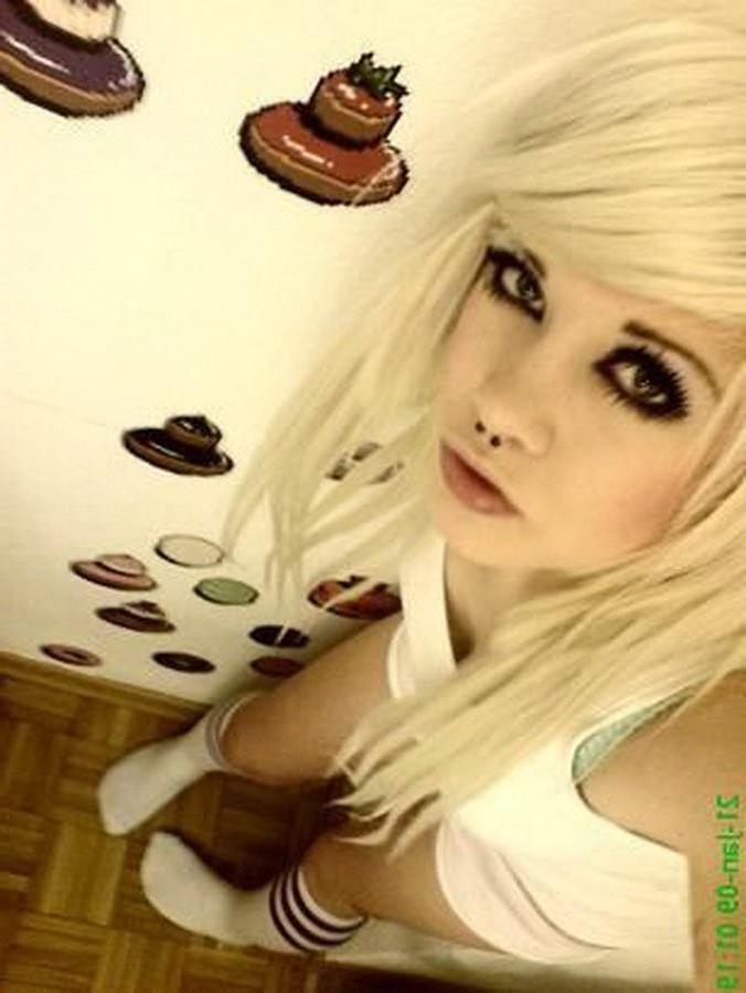 12P Homemade emo whores pics
