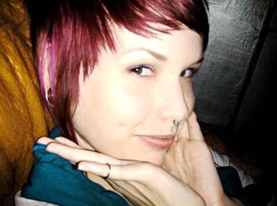 12P Horny Emo chicks love to tease