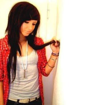12P Emo teen selfshot pics