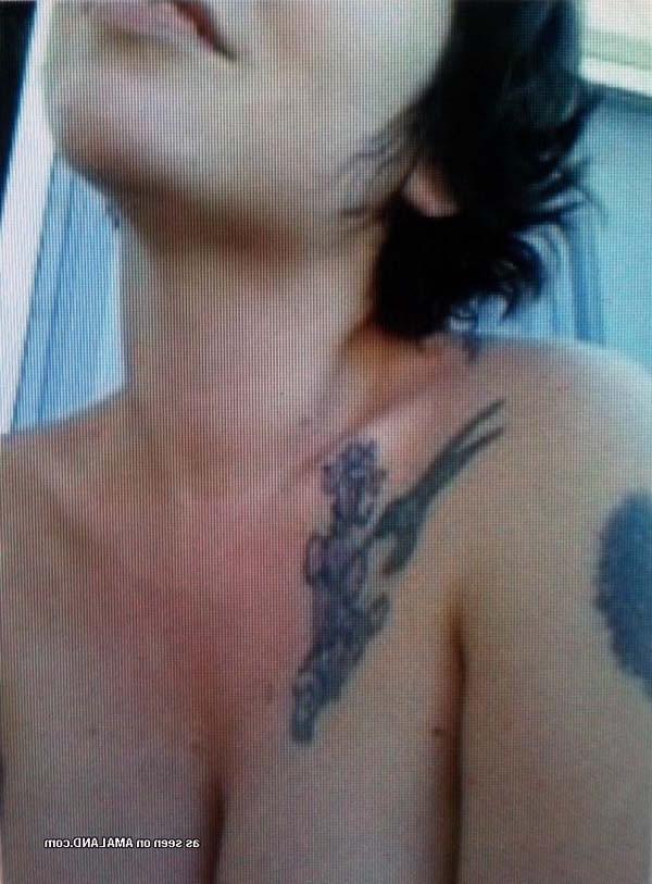 12P Emo darling with tattoos taking self pics