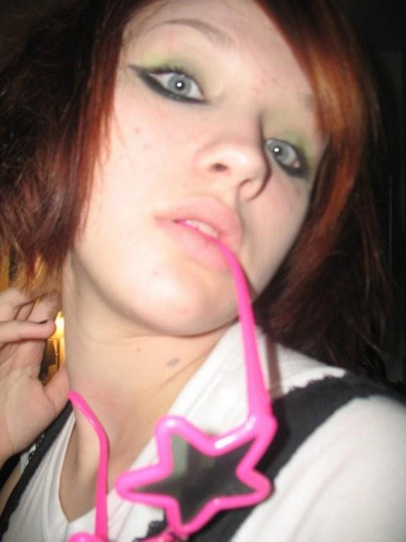 15P Homemade emo whores pics