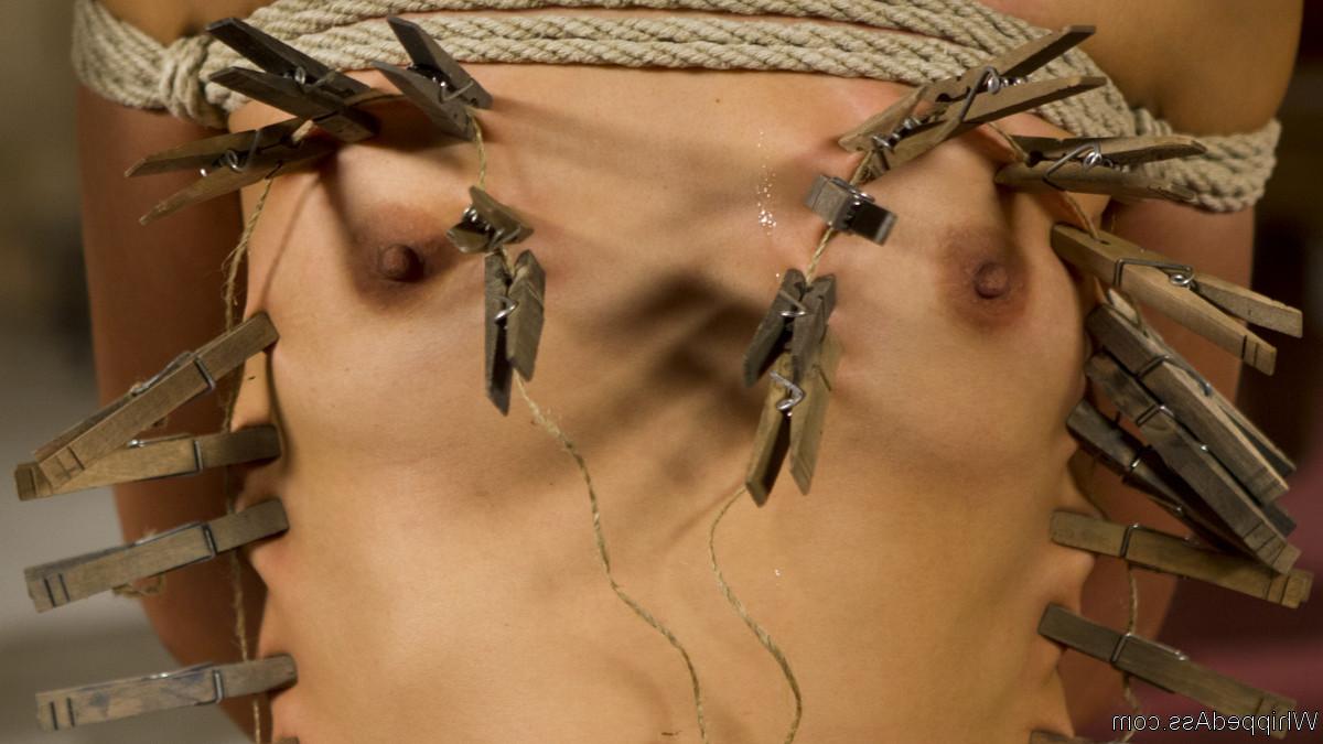 20P Submissive Lesbian Sex Toy: Spanking, Fisting &amp;amp; Anal Strap-on!
