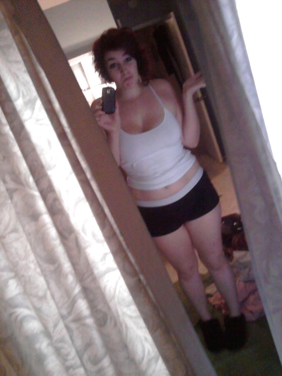 16P She is Plump & Busty