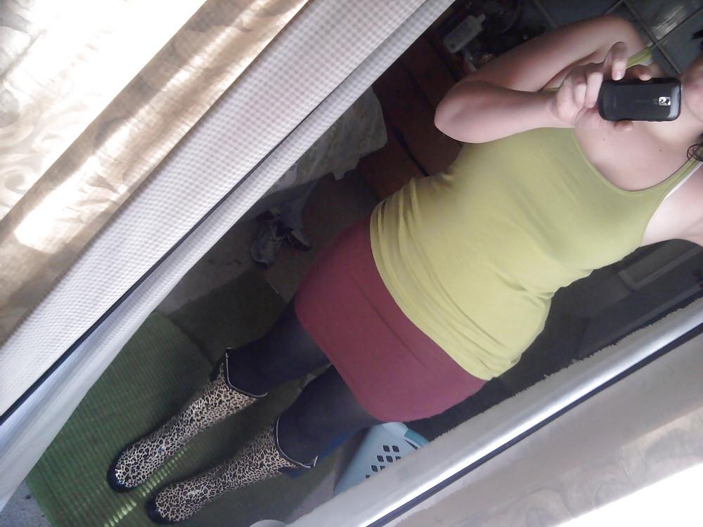 16P She is Plump & Busty