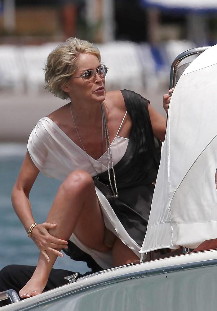 25P Celeb Oops And Upskirts 2 By twistedworlds