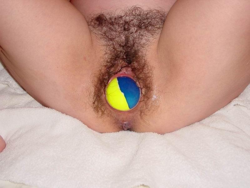 16P extreme pussy and anal insertions