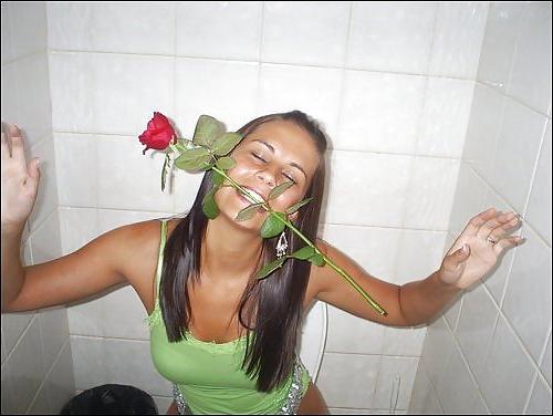20P Teens on Toilets