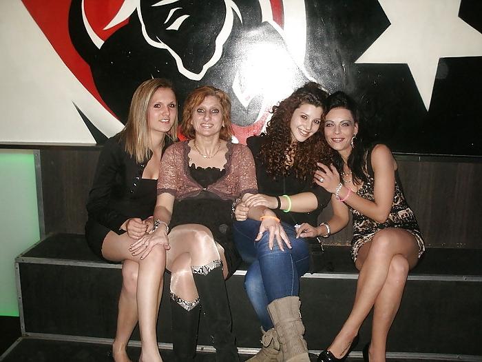 25P Sexy mom from facebook with daughters