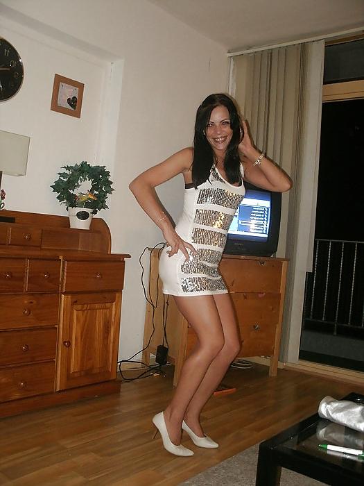 25P Sexy mom from facebook with daughters