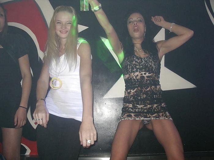 25P Sexy mom from facebook with daughters