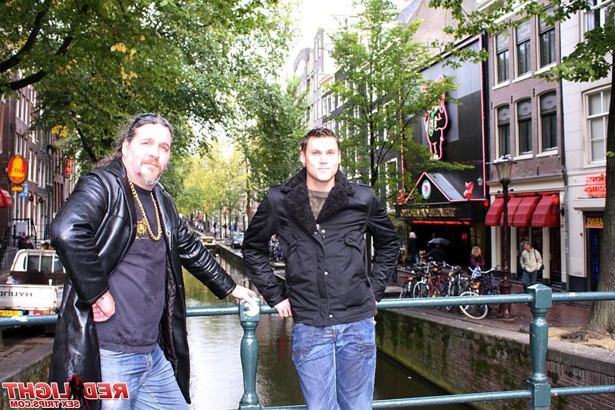 14P Young Amsterdam window girl fucks a tourist till he cums