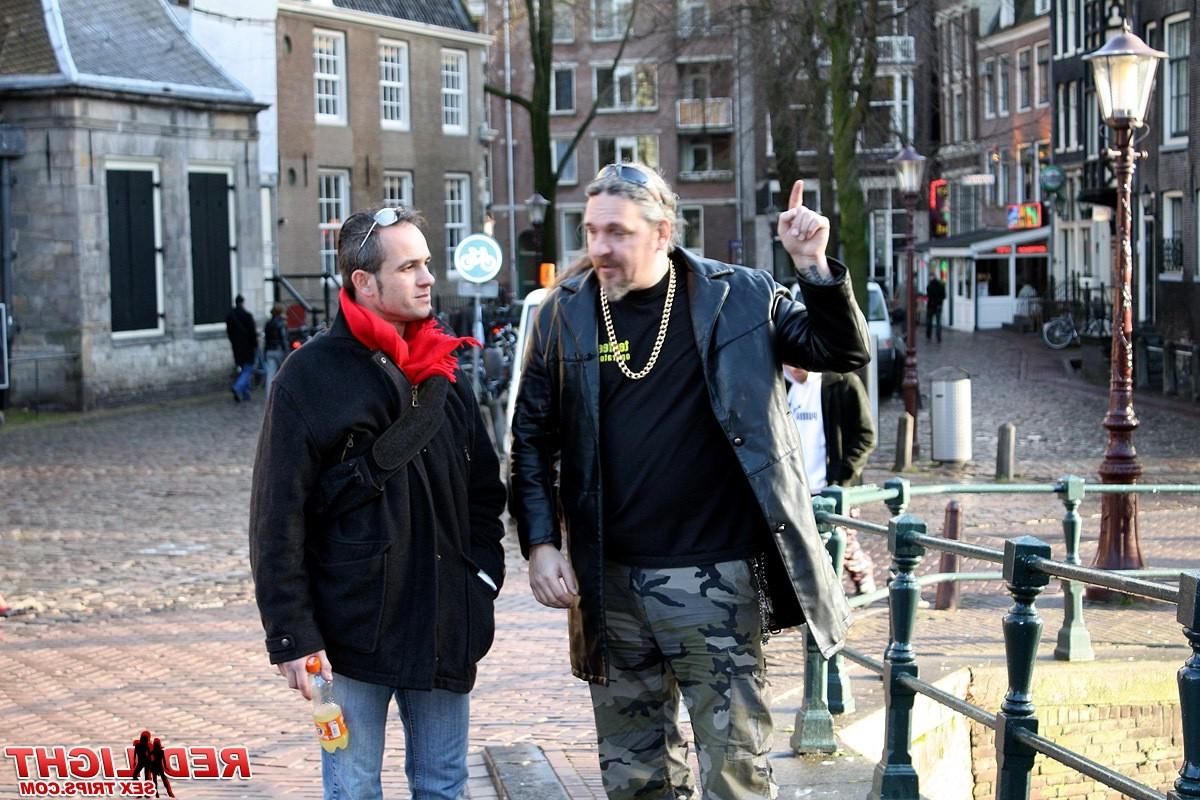 14P Amsterdam hooker gets paid to fuck a tourist his brains out