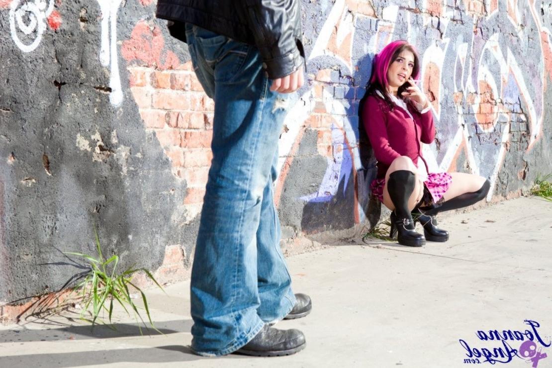 15P Emo Punk Rocker Ass Fucked By Boyfriends Big Cock Goth Anal Whore