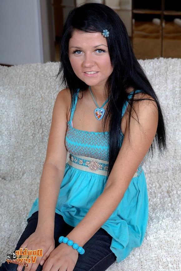 15P Petite brunette teen babe in anal hardcore on casting
