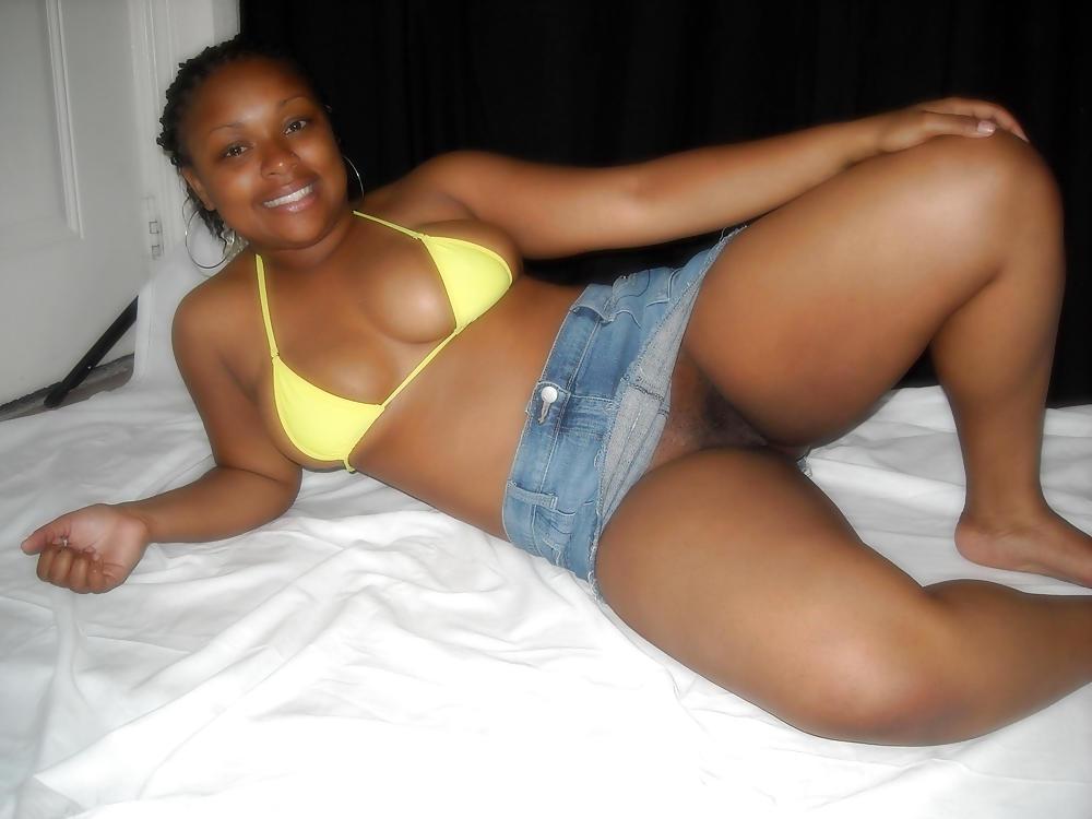 24P Blacks on bed