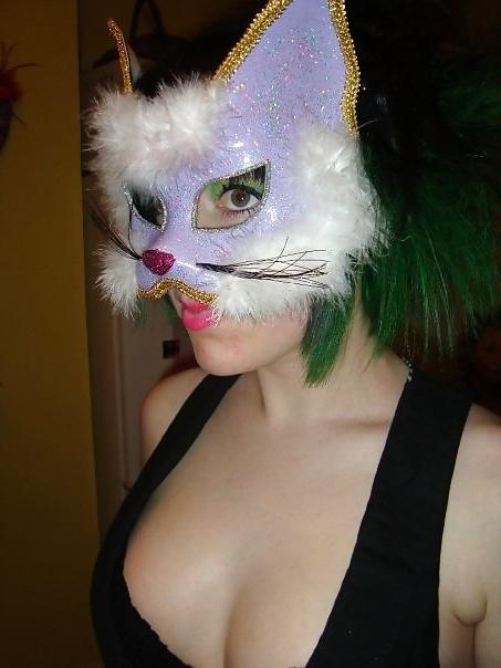 14P Helen UK Emo Milf