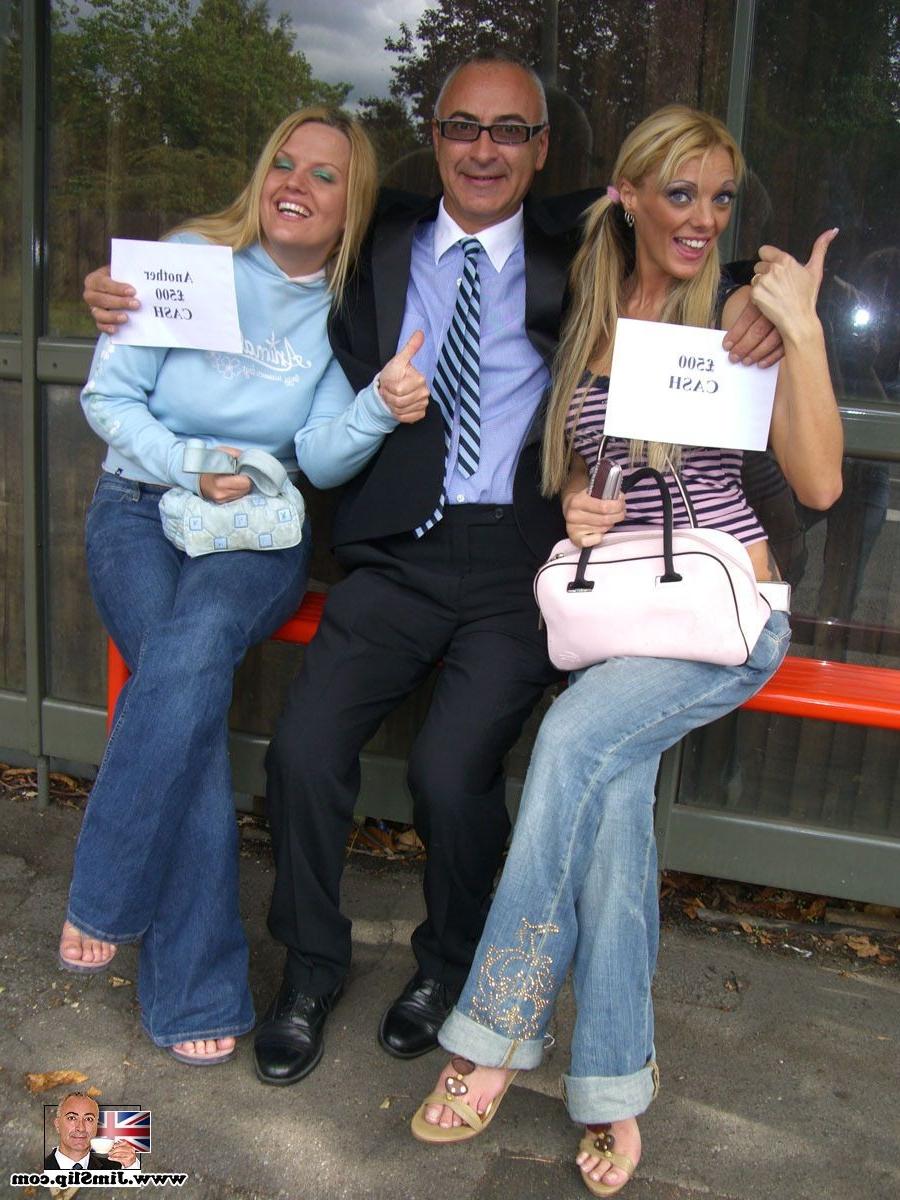 15P UK Blondes picked up from the street for a threesome blowjob