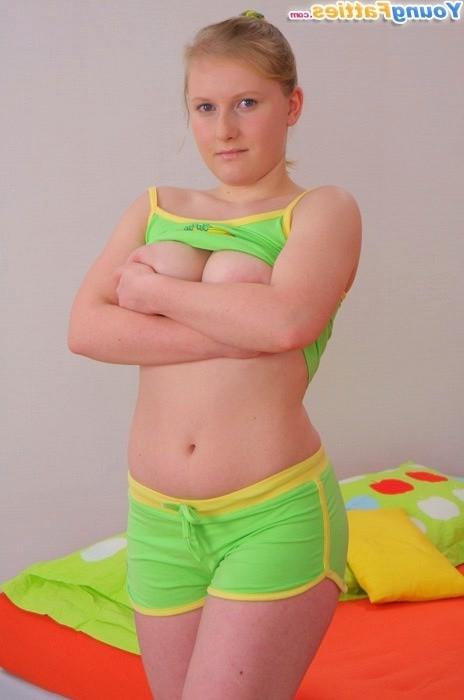 16P Blonde teen plumper giving a blowjob and getting anal fucked