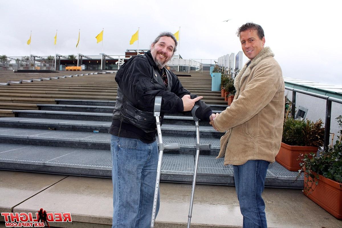 14P Real Amsterdam prostitute pounded by this horny tourist