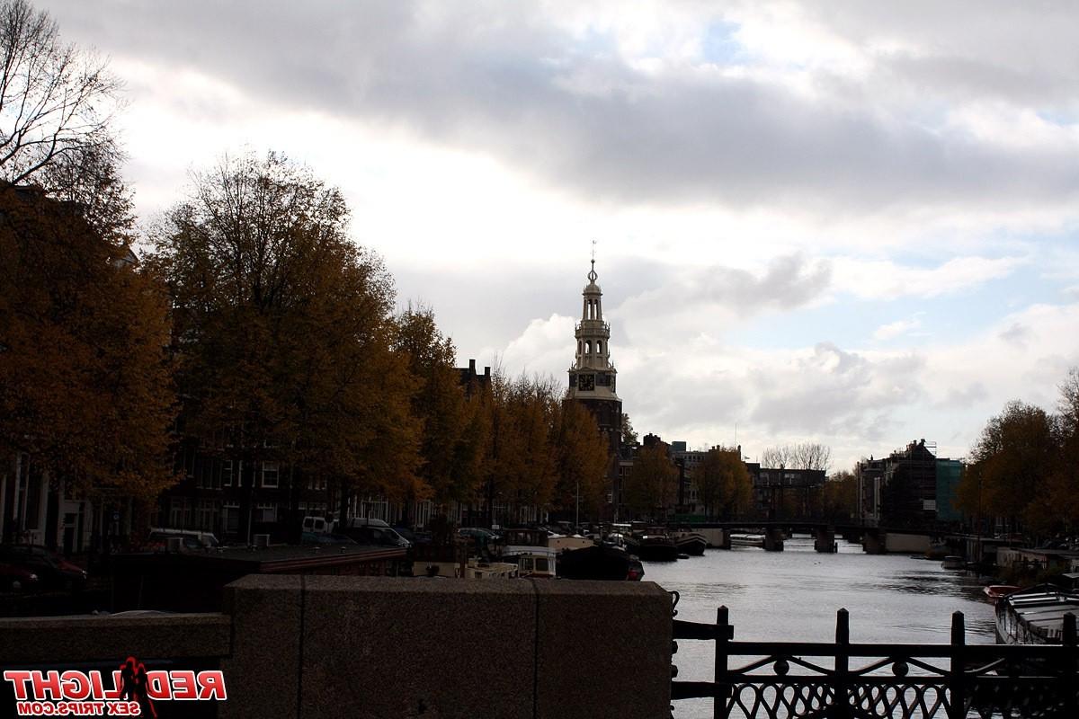 14P Real Amsterdam prostitute pounded by this horny tourist