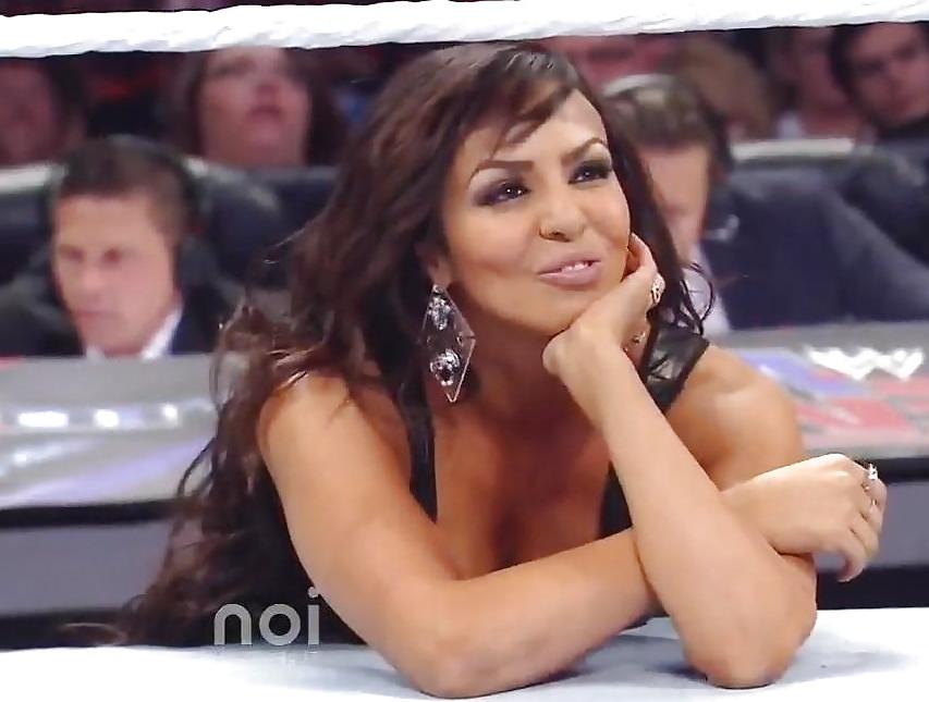 25P Layla El – WWE Diva Mega-Sammlung