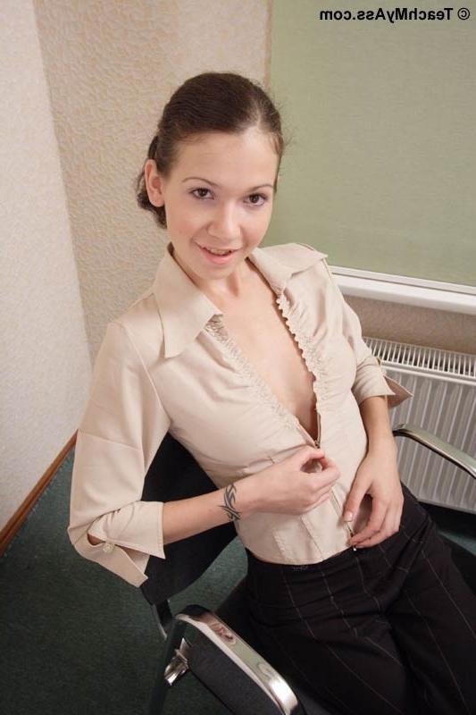 16P dildo anal insertion and anal fucking