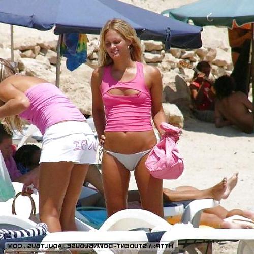 25P Nip slips Downblouse  Mix Amateurs & Celebs